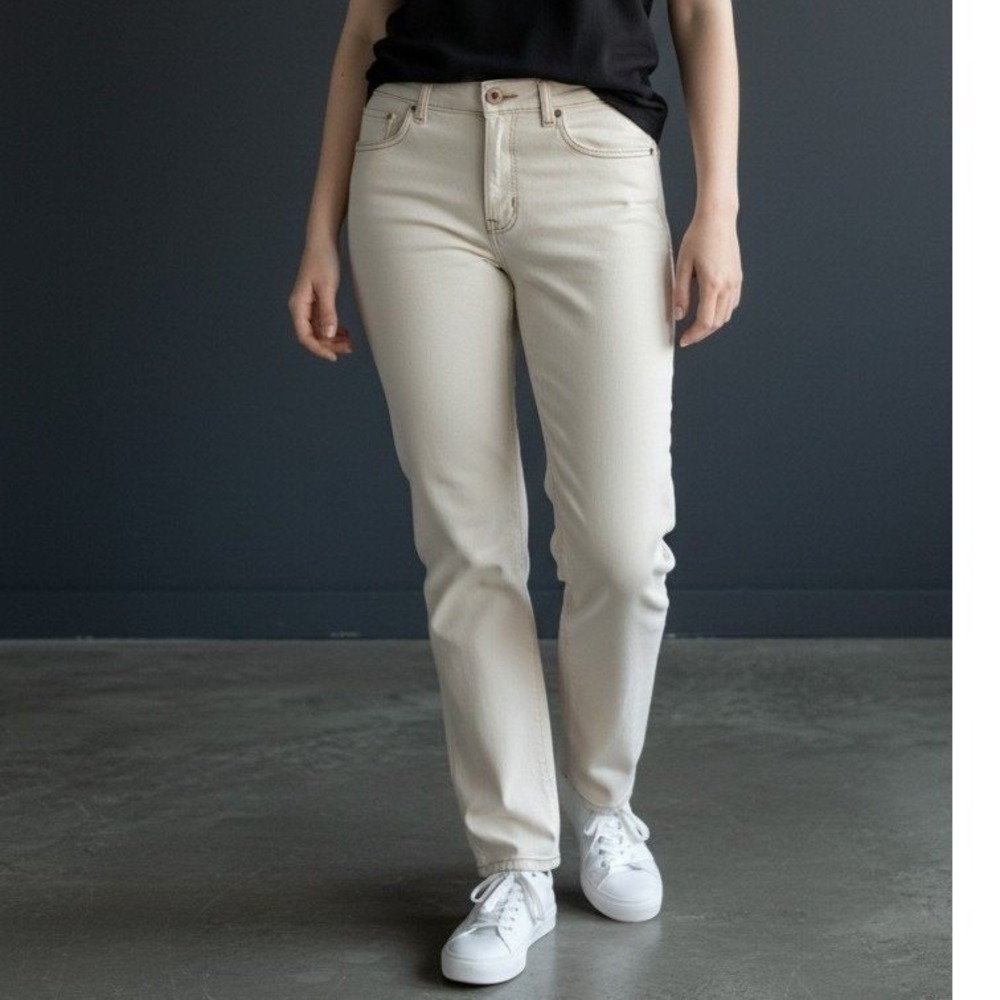 Hudson Womens White Straight Leg Button Fly Denim Jeans 33‎ Made in USA